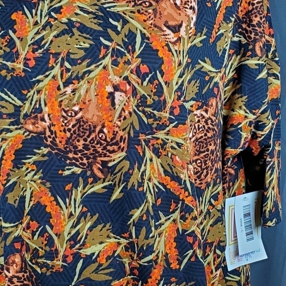 NWT Lularoe Irma, brown/black leopard faces on black base, size L - Picture 3 of 6